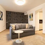 Casa Macoby